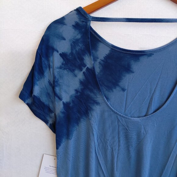 Women's Blue Tie Dye Relaxed Fir Short Sleeve Tee - Joy Lab - Picture 4 of 4